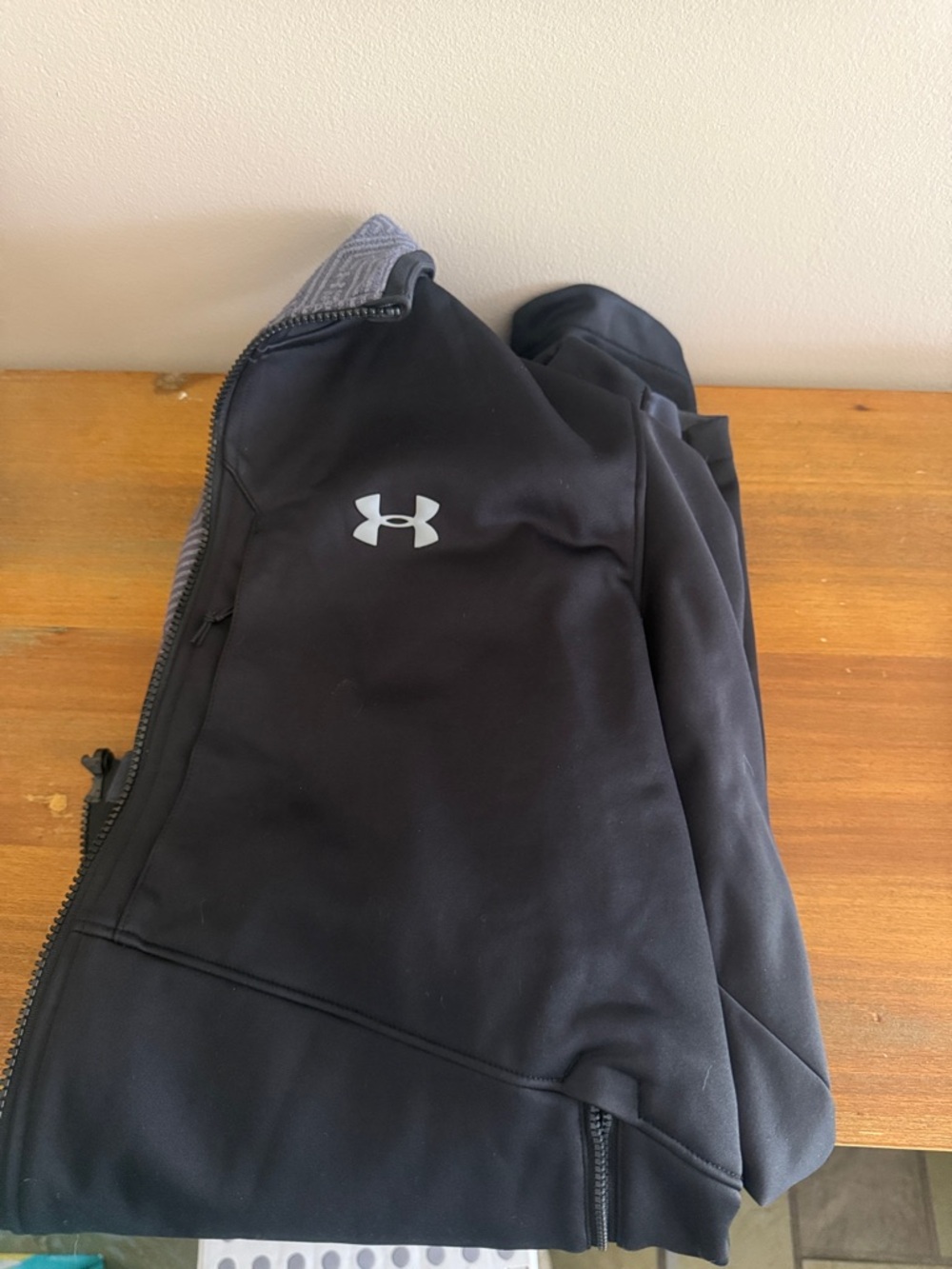 Under Armour Black Athletic Zip-Up Jacket